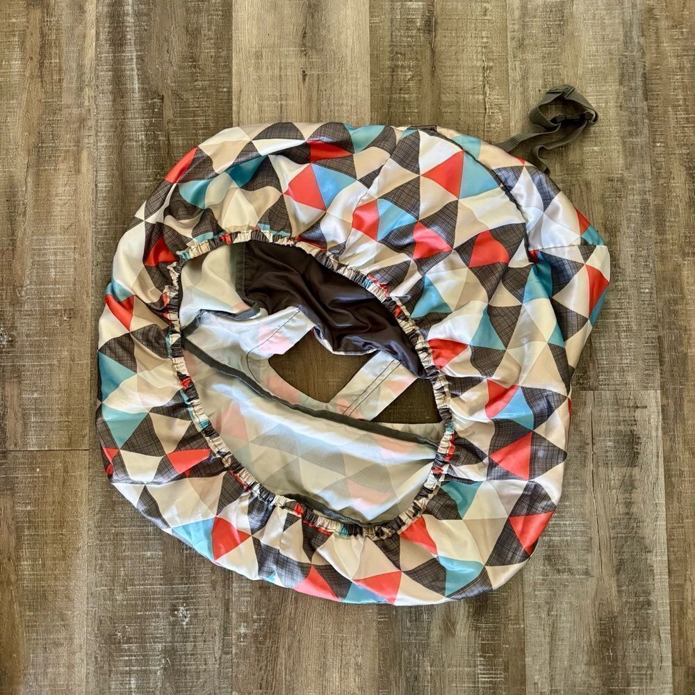 Skip Hop Triangles Shopping Cart and High Chair Cover - Picture 4 of 4
